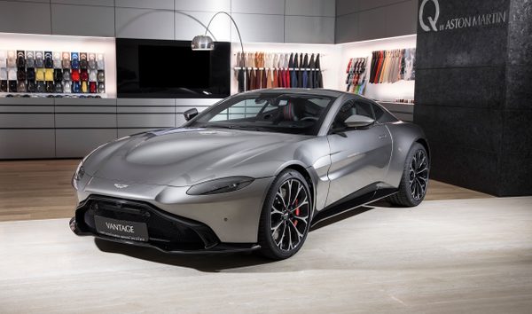 Aston Martin Vantage Tungsten Silver (10546768)