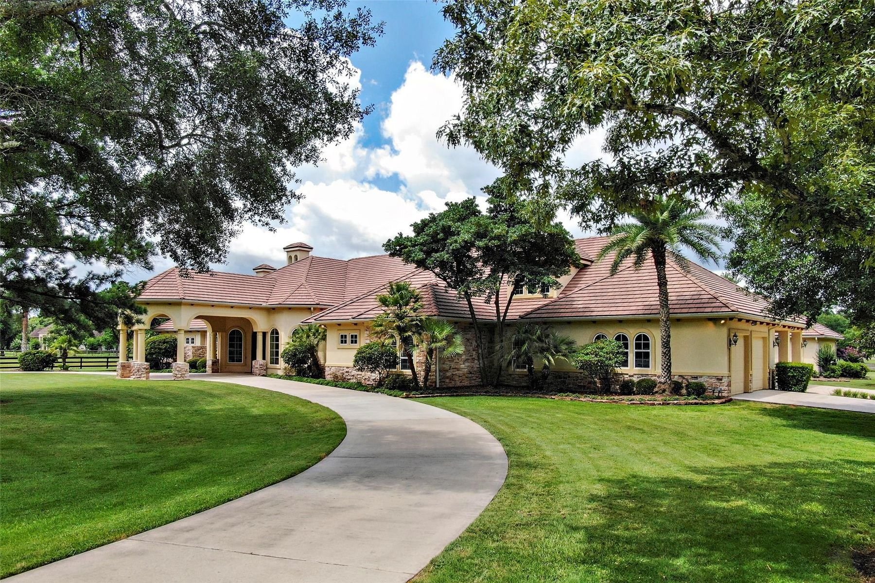 18455 Cypress Rosehill Road in Cypress, TX, United States for sale