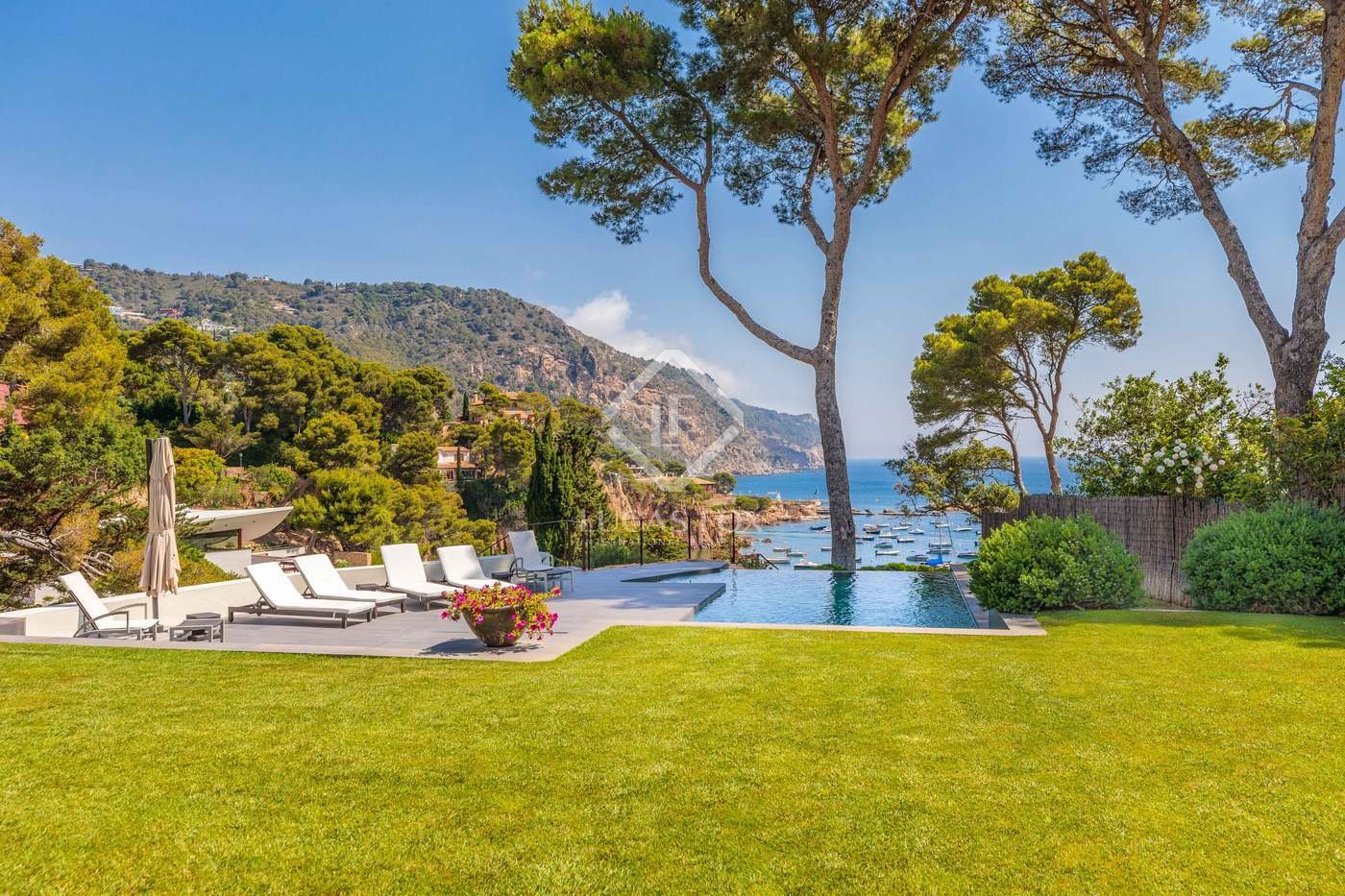 Begur House / Villa In Catalonia, Spain For Sale (10499494)