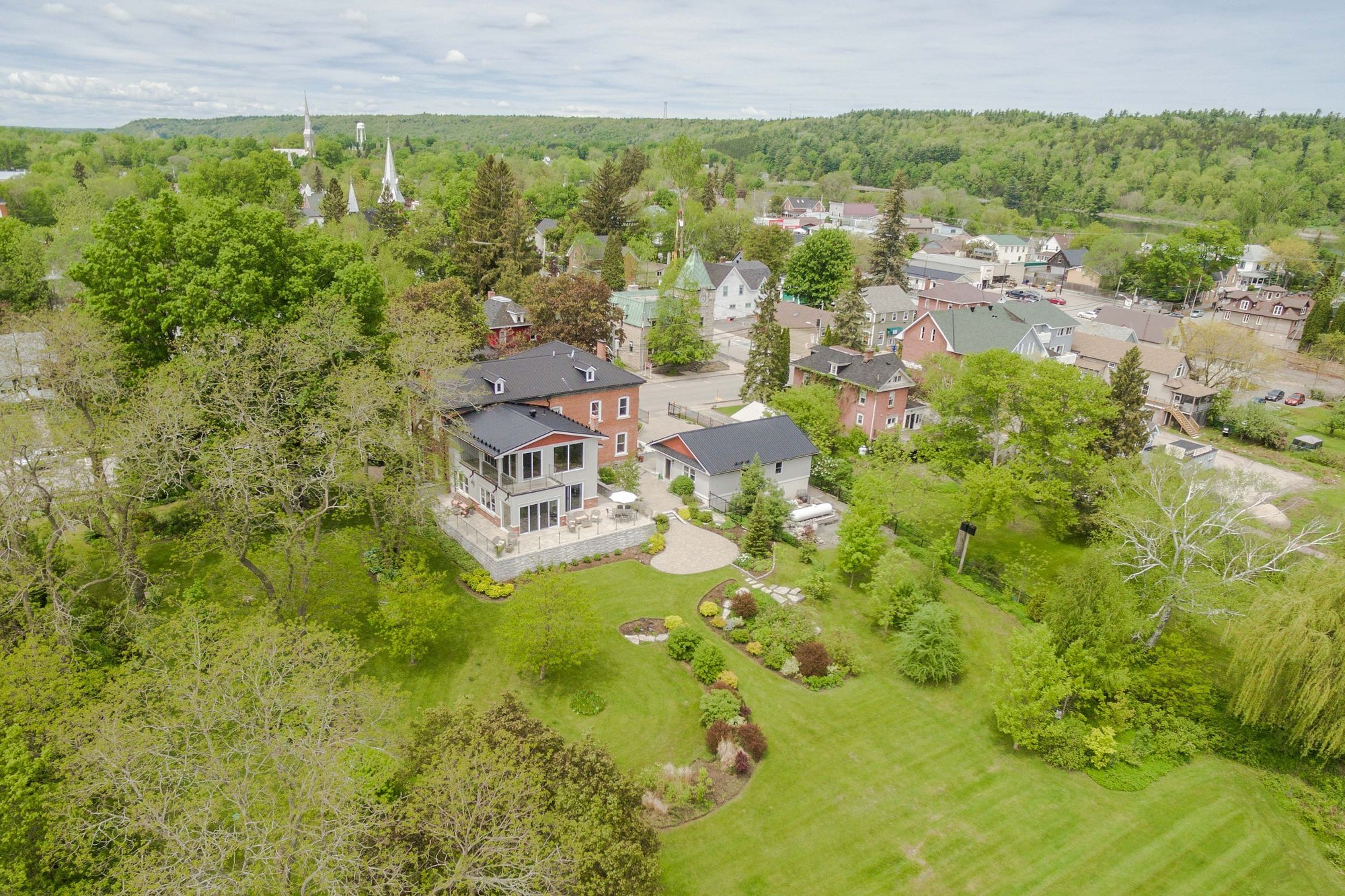 Westport Historic Foley House in Westport, Canada for sale (1019282)
