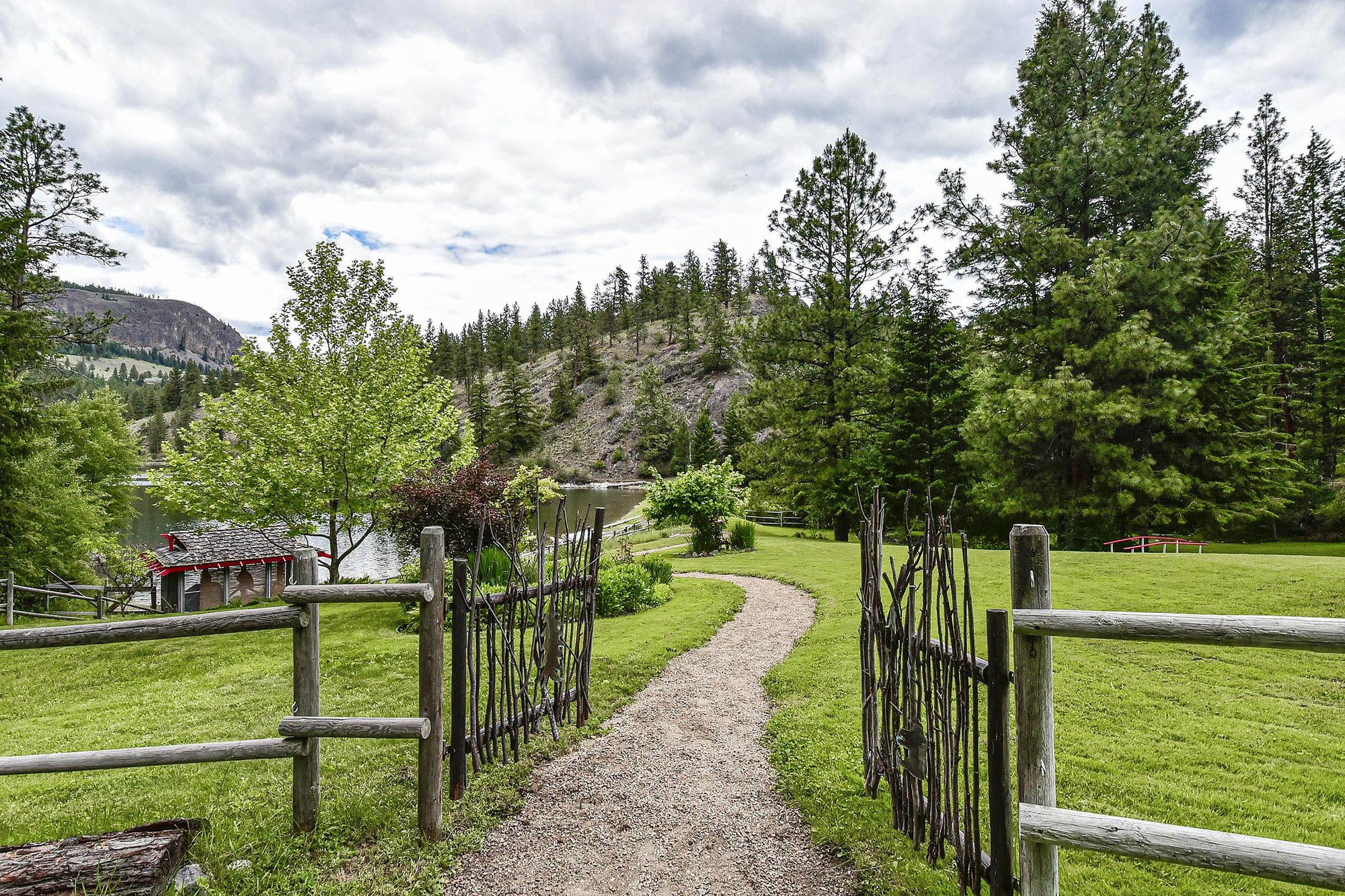 Marron Lake And Marron Valley in Kaleden, Canada for sale (10531478)