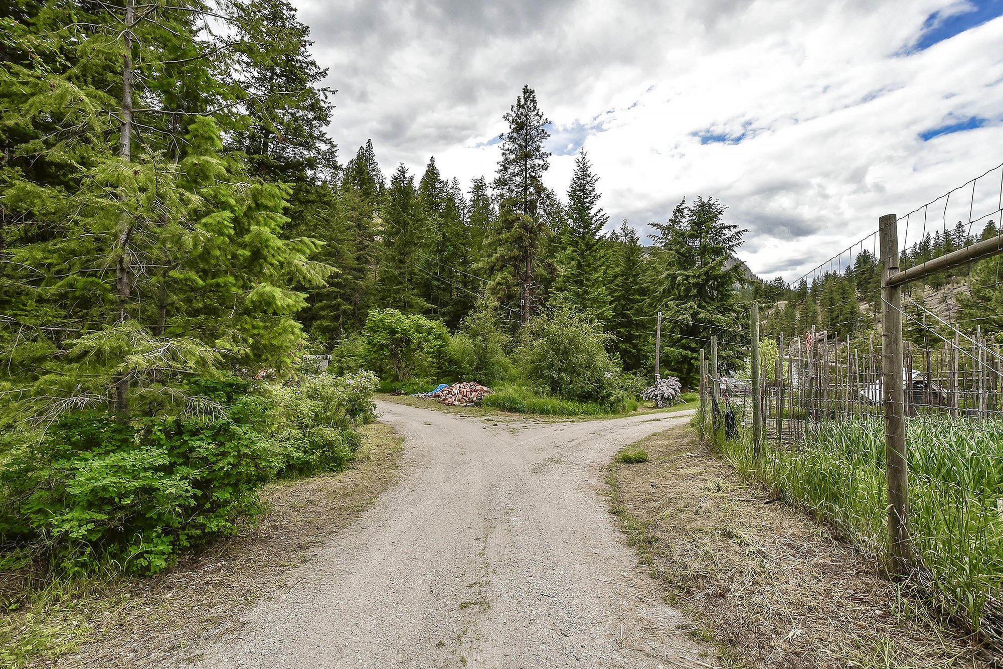 Marron Lake And Marron Valley in Kaleden, Canada for sale (10531478)