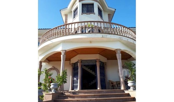 9 bedrooms Farmhouse for Sale (10559096)