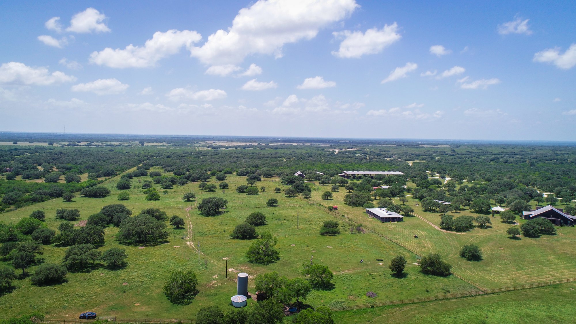 Charco Ranch In Beeville in Beeville, TX, United States for sale (10560001)