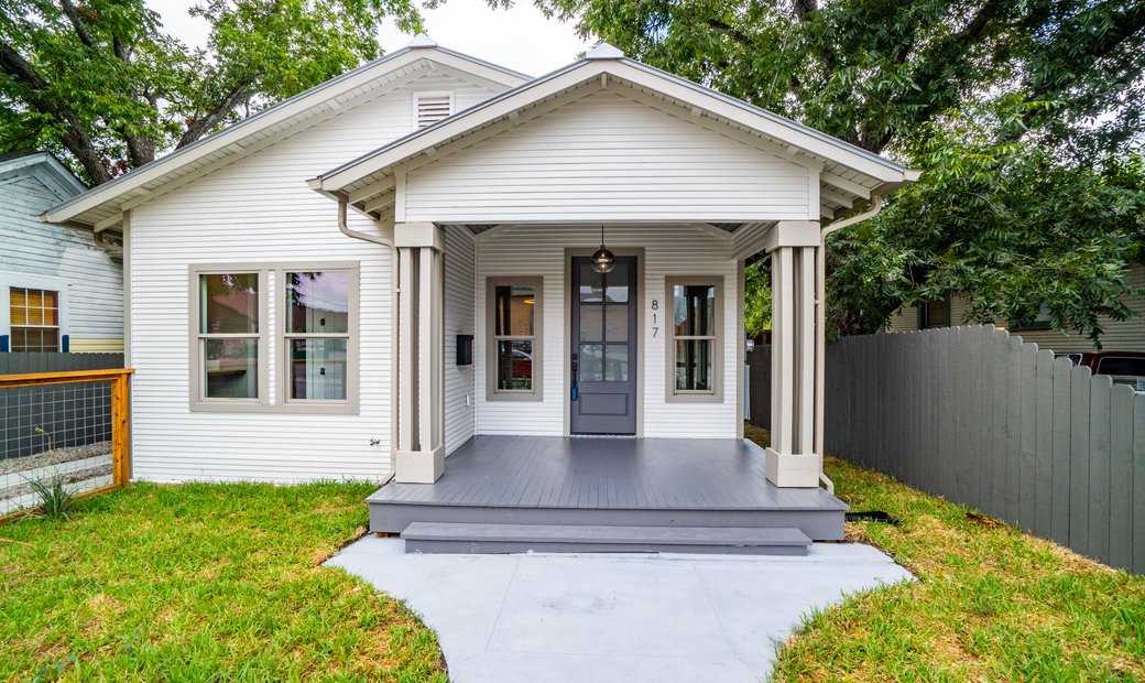 Single Story Craftsman Style Home In Prime in San Antonio, TX, United