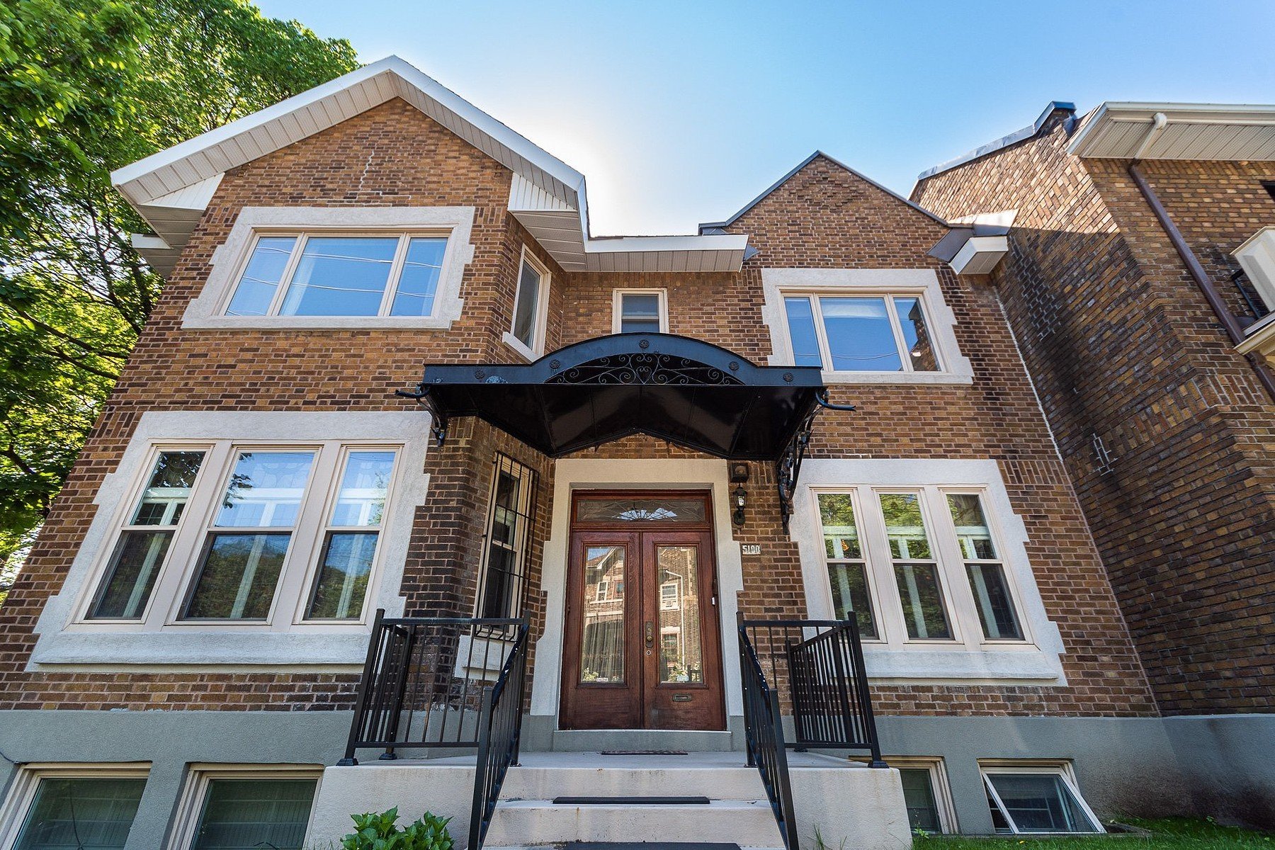 Côte Des Neiges / Notre Dame De in Cote Des Neiges Notre Dame De Grace