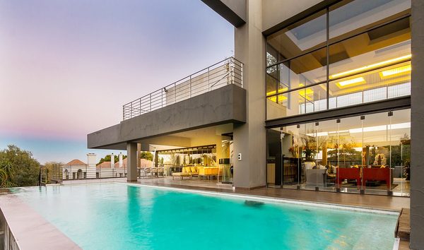 Bryanston (10575774)