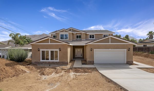 20337 Stanford Ave (10591934)