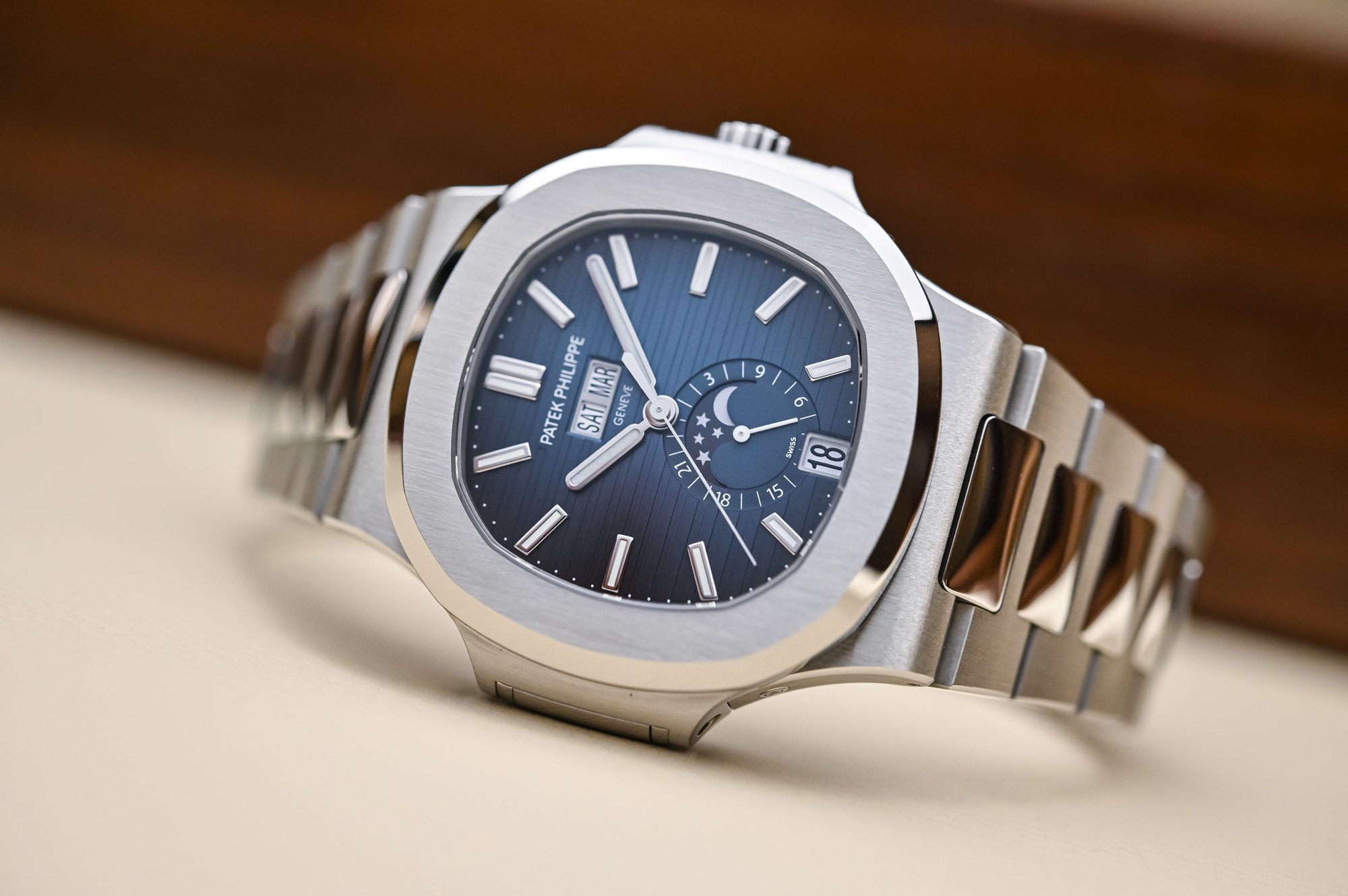 patek nautilus blue dial