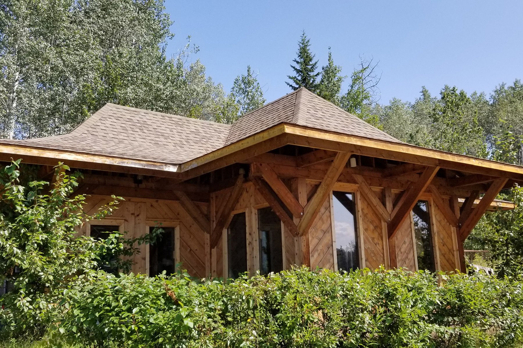 Post And Beam Ranch in Smithers, Canada for sale (10484666)