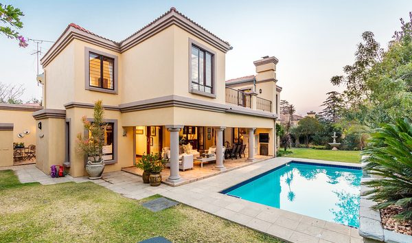 Bryanston (10602359)