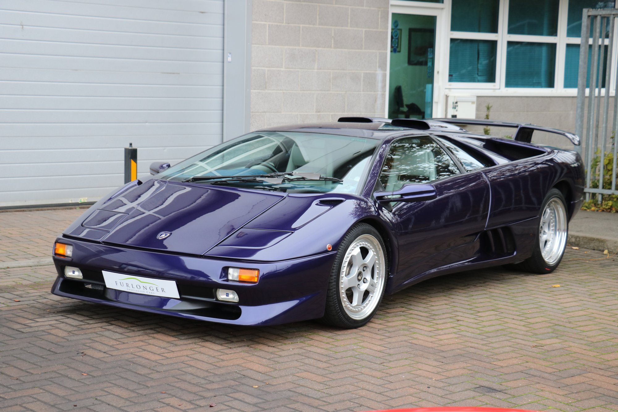 Lamborghini Diablo SV 1990 серая