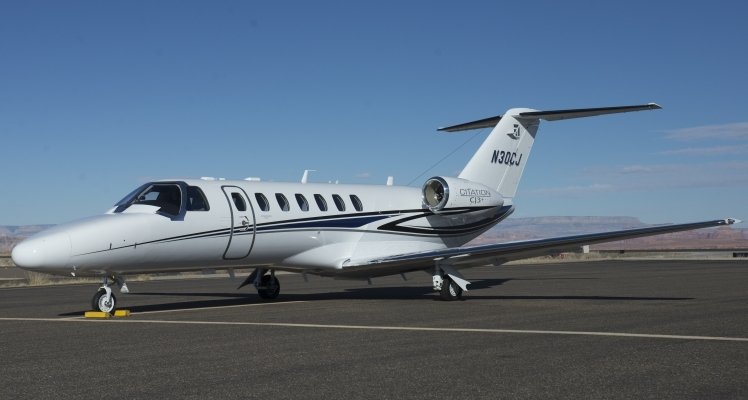 Light Jet in  1 - 10604504