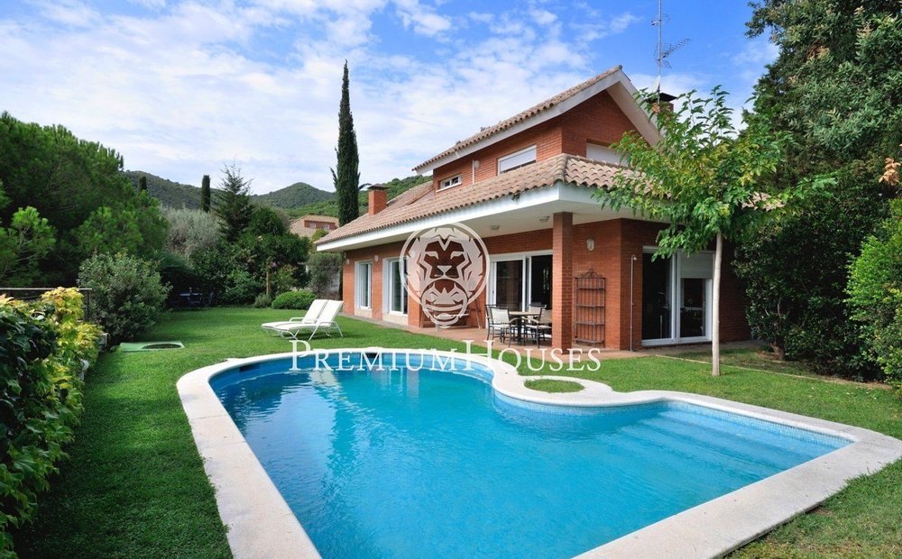 Argentona Villa In Argentona Spain For Sale 10609842