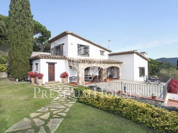 Argentona Villa In Argentona Spain For Sale 10609669