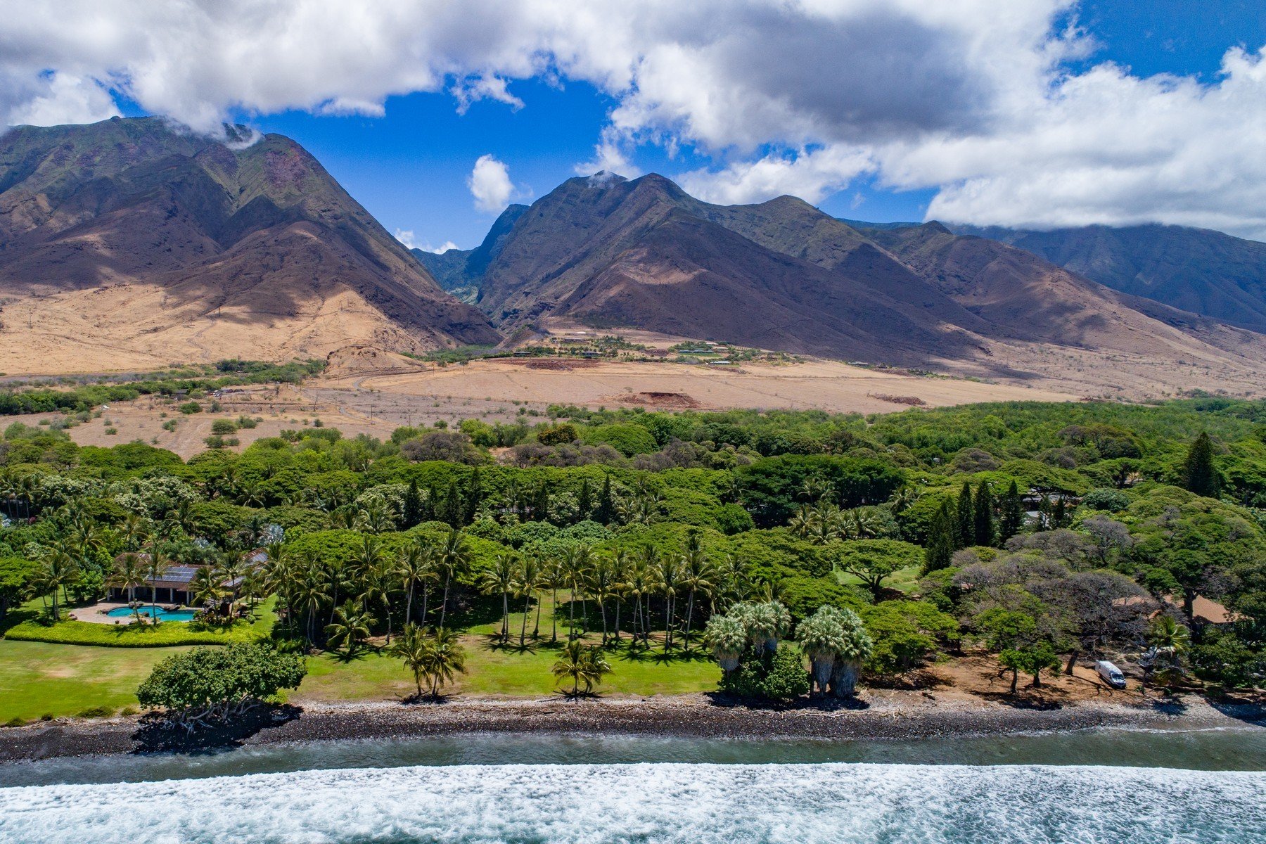 Spectacular Oceanfront Property Olowalu, Maui in Olowalu, HI, United