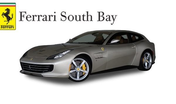 Ferrari GTC4Lusso (10628731)