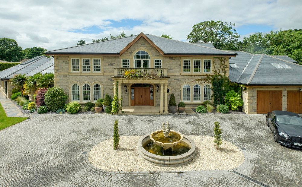 luxury homes for sale in united kingdom