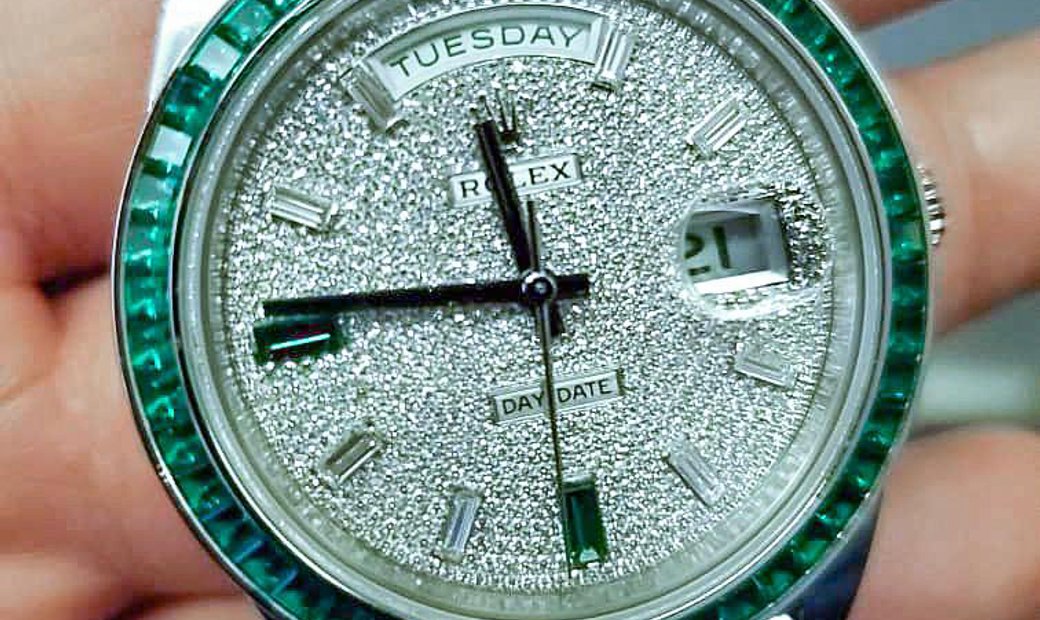 Rolex 228396TEM Day-Date 40mm Platinum Green Emerald (Retail:EUR 430.000)