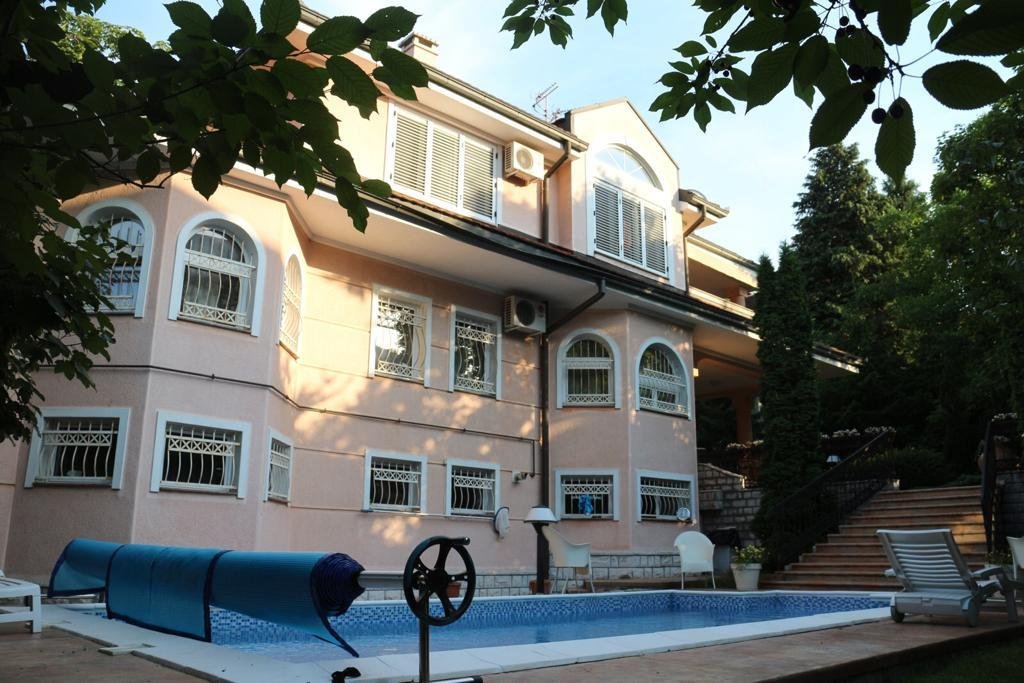 Exceptional Luxury Villa, Dedinje, Belgrade, Serbia In Beograd, Serbia