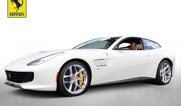 2018 Ferrari GTC4Lusso (10602300)