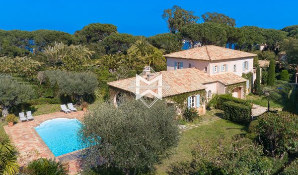 Sale - Villa Saint-Tropez (10673127)