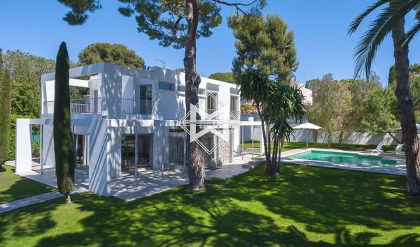 Sale - Villa Cap d'Antibes (10673151)