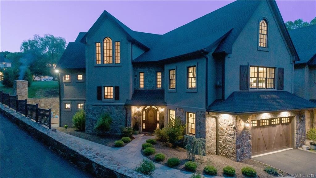 Guilford, Connecticut In Guilford, Connecticut, United States For Sale