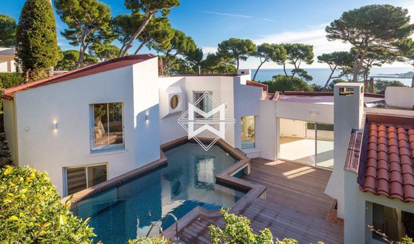 Sale - Villa Cap d'Antibes (10673160)