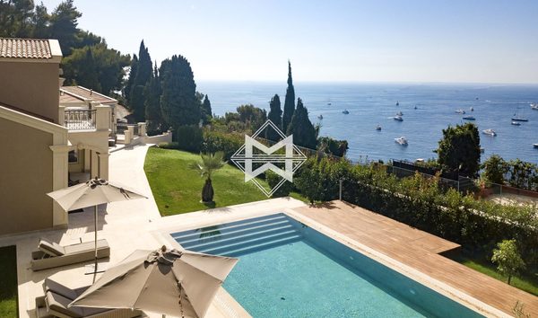 Sale - Villa Roquebrune-Cap-Martin (10673167)