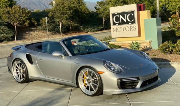 Porsche 911 (10674428)