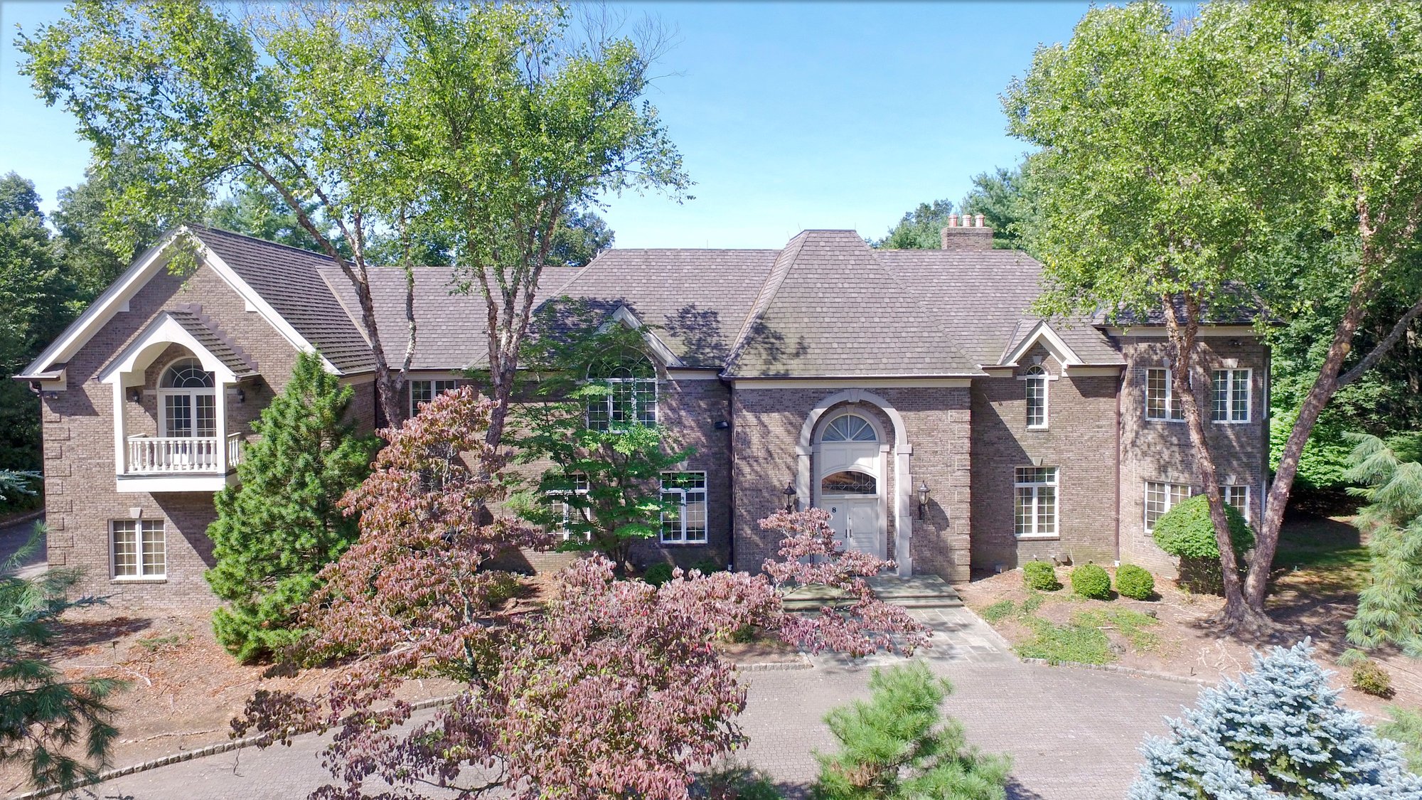 Prime Location In Franklin Lakes, New Jersey, United States For Sale