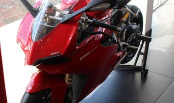2012 Ducati 1199 Panigale Red