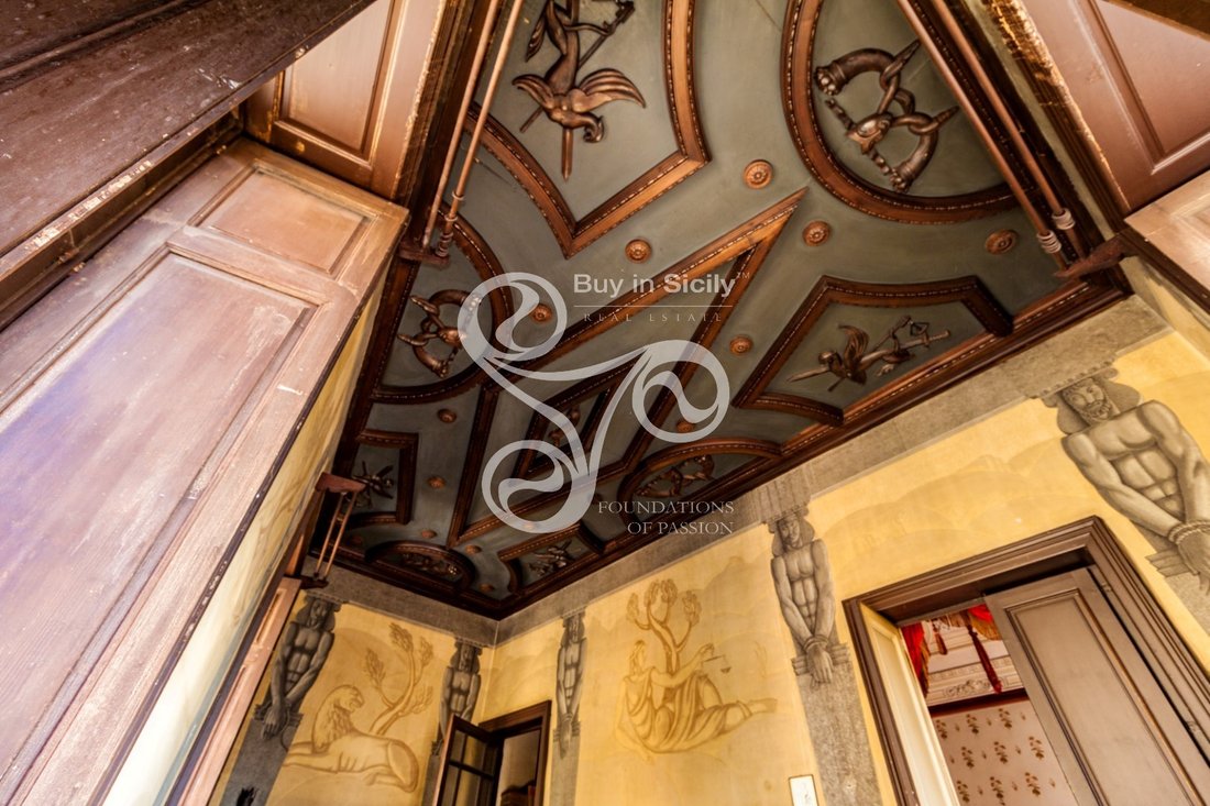 House in Historic Center, Acireale, Sicily 2 - 10679478