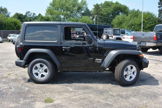 2019 Jeep Wrangler in Woodstock, Illinois, United States 2 - 10683491