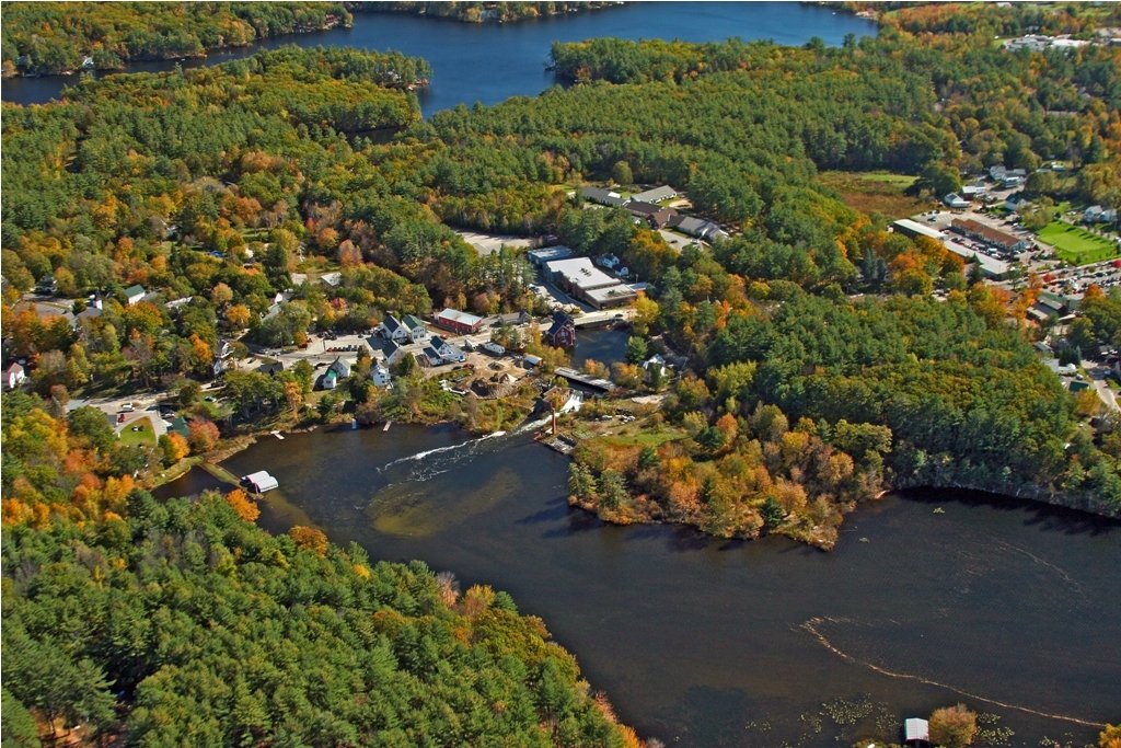 17 Willow Street, Wolfeboro, Nh In Wolfeboro, New Hampshire, United