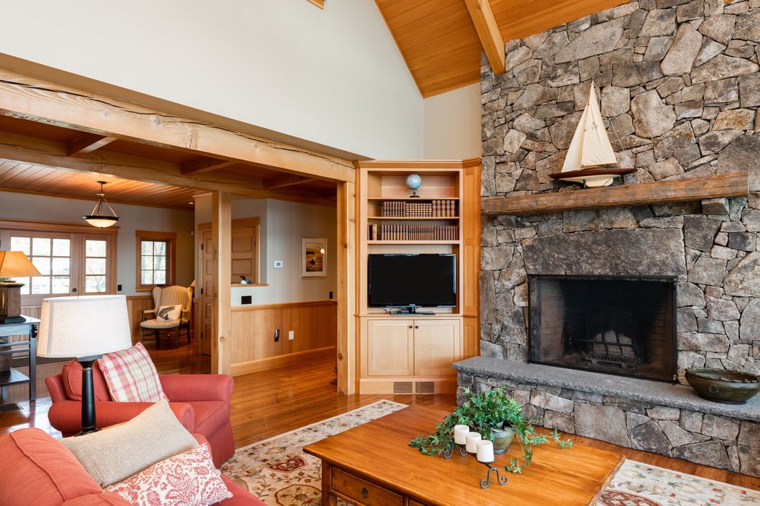 44 Marden Point Road, Holderness, In Holderness, New Hampshire, United States For Sale (10684689)