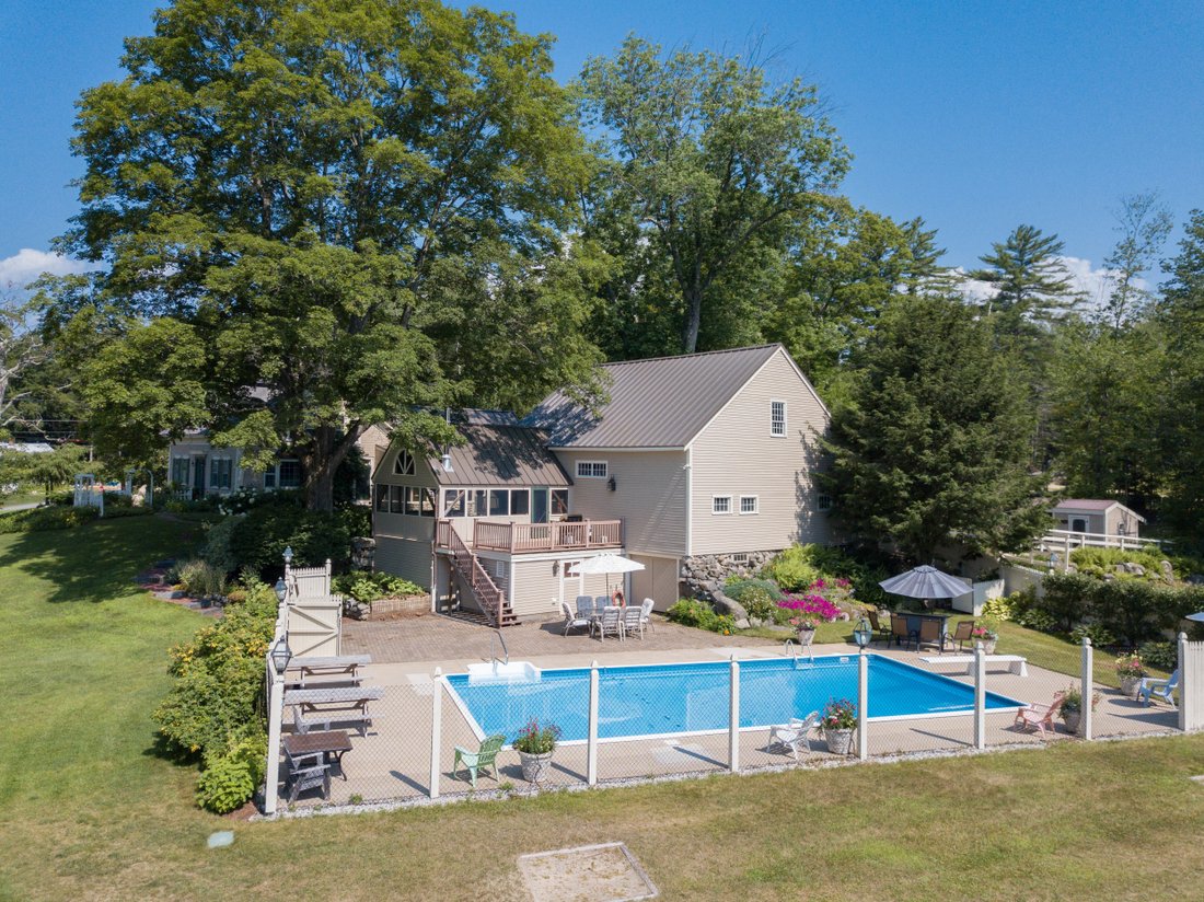 38 Gardner Hill Road, Tamworth, Nh In Tamworth, New Hampshire, United