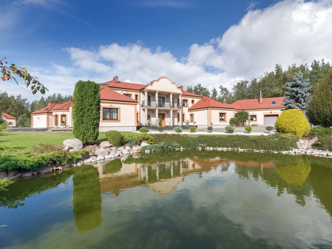 A Luxury Residence In Chwaszczyno, Pomeranian Voivodeship, Poland For