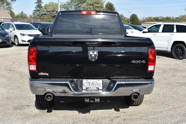 2019 Ram 1500 Classic in Woodstock, Illinois, United States 4 - 10684113