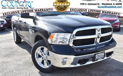 2019 Ram 1500 Classic in Woodstock, IL, United States 1
