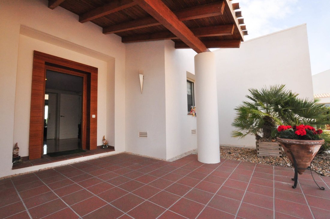 Villa in Orihuela, Valencian Community, Spain 4 - 10613164