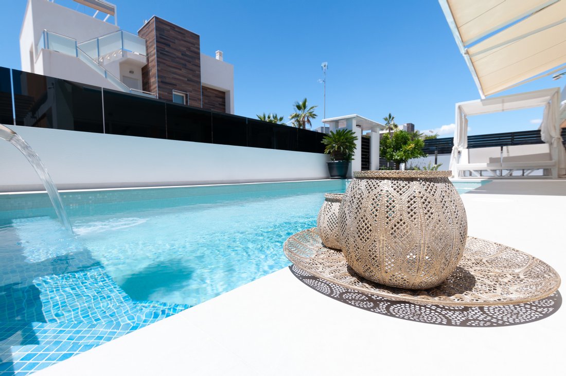 Apartment in Torrevieja, Valencian Community, Spain 2 - 10613172