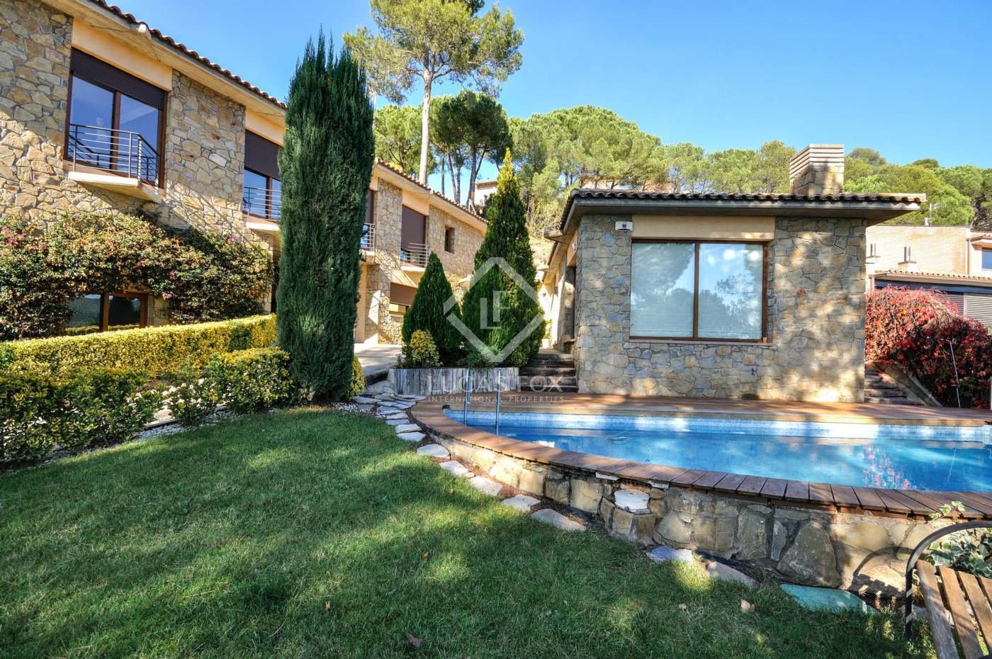 Girona House / Villa In Girona, Spain For Sale (10699876)