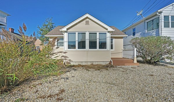 Manasquan Getaway (10703204)