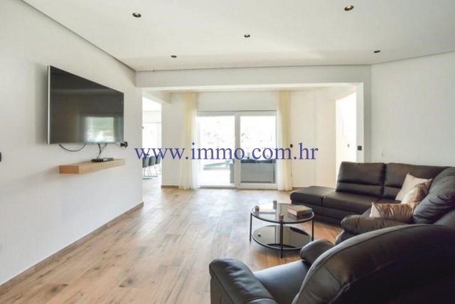 Villa in Trogir, Split-Dalmatia County, Croatia 4 - 10704991