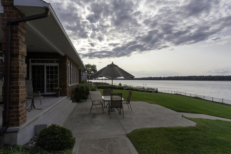 Impressive Waterfront Home in Ottawa, Canada for sale (10717019)