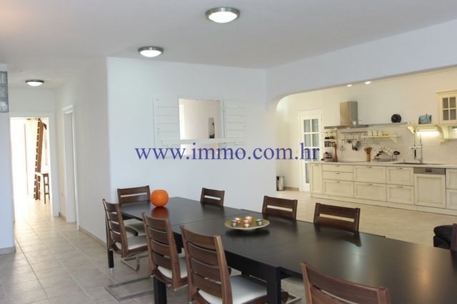 Villa in Supetar, Split-Dalmatia County, Croatia 5 - 10725608