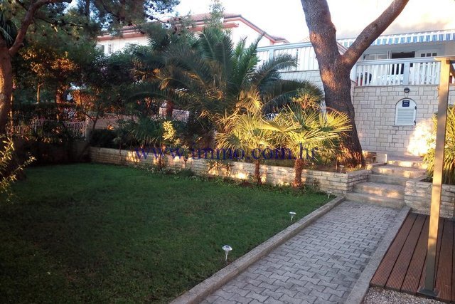Villa in Gradska cetvrt Varos, Sibenik, Sibenik-Knin County 3 - 10725600
