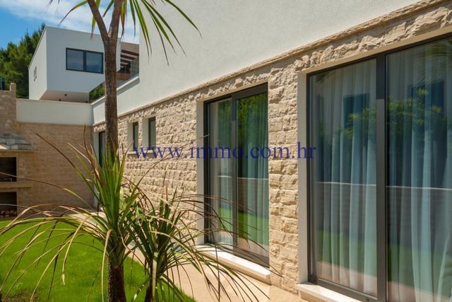 Villa in Trogir, Split-Dalmatia County, Croatia 4 - 10726145